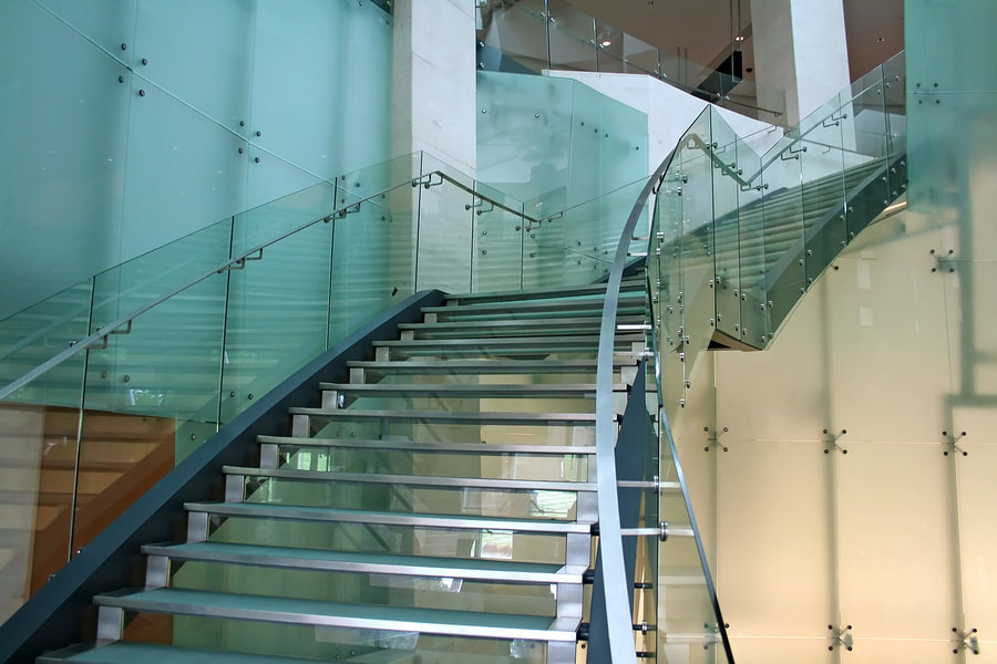 railings with glass design